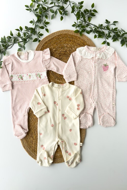 0-3 AY ÇİLEK DESENLİ PATİKLİ ÜÇLÜ TULUM