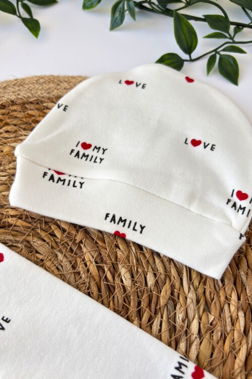 0-6 AY LOVE FAMILY BASKILI BADİLİ ŞAPKALI TULUM