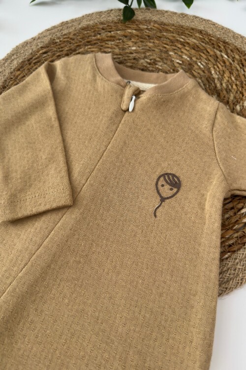 0-9 AY BALON DESENLİ FERMUARLI MANŞETLİ TULUM KAHVE