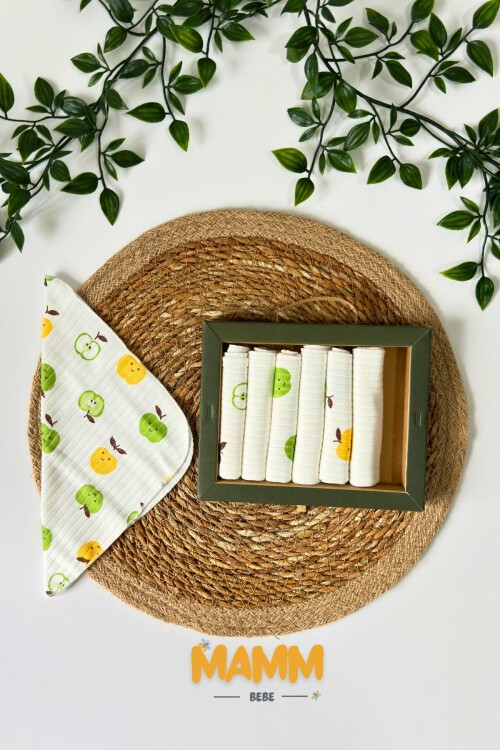 7Lİ AĞIZ SİLME MENDİLİ ELMA