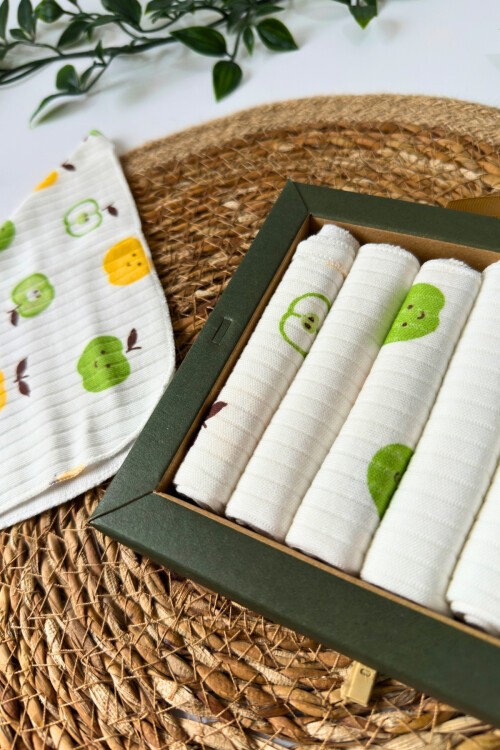 7Lİ AĞIZ SİLME MENDİLİ ELMA