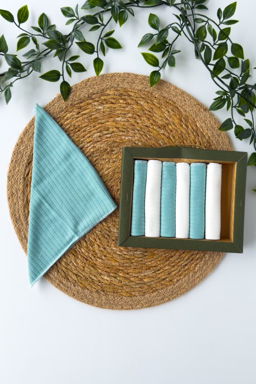 7Lİ AĞIZ SİLME MENDİLİ RAPOR DESEN YEŞİL