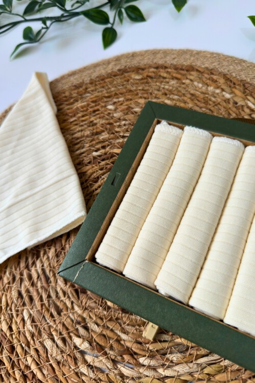 7Lİ AĞIZ SİLME MENDİLİ EKRU