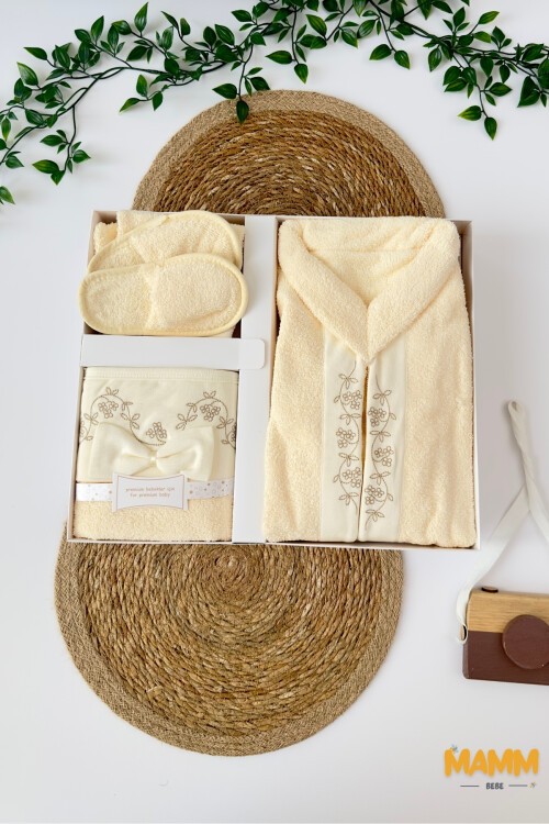 EKRU ÇİÇEK 5 PARÇA HAVLU BORNOZ SETİ