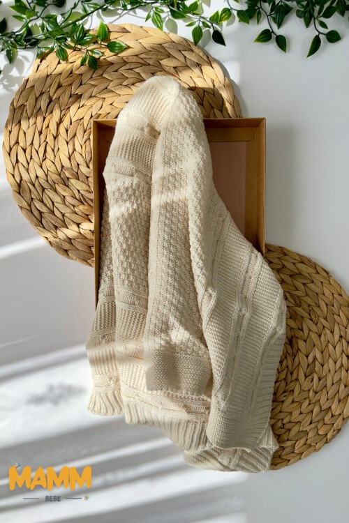 SAÇ ÖRGÜ KUTULU BATTANİYE AÇIK KAHVE 95*95